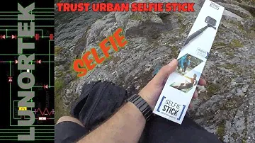 Outdoor Unboxing Trust Urban Selfie Stick